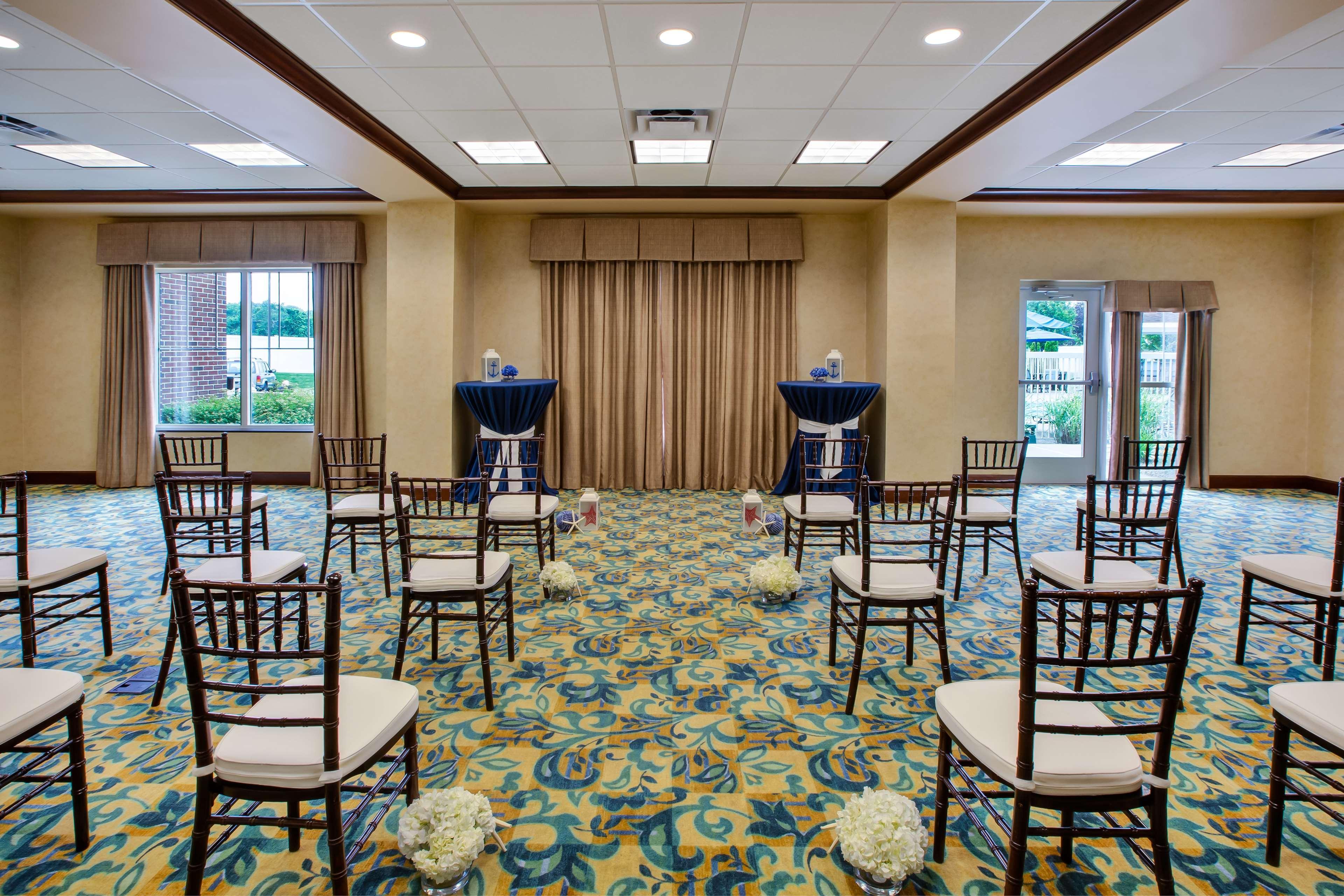 Hampton Inn & Suites - Cape Cod / Вест-Ярмут Екстер'єр фото